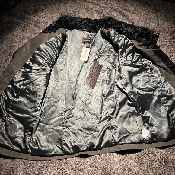 BNWT Danier black n grey suede jacket - Picture 4 of 8